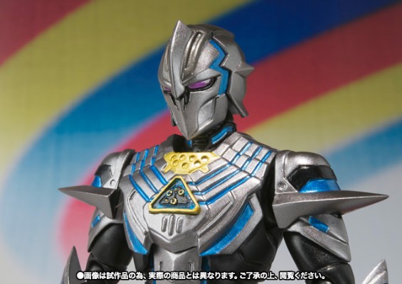 S.H.Figuarts 迪龙骑士（暂译）