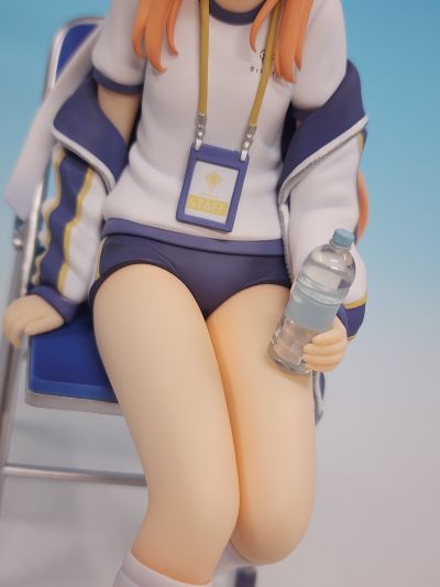 蔚蓝档案 伊落玛丽 体操服 纪念大厅版