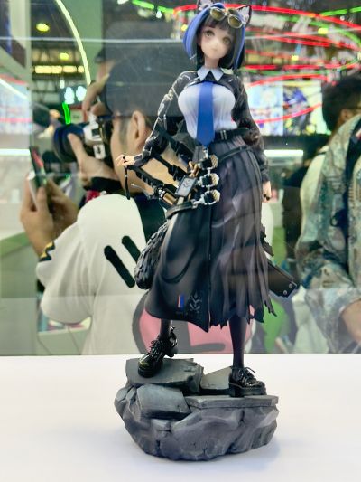 黑