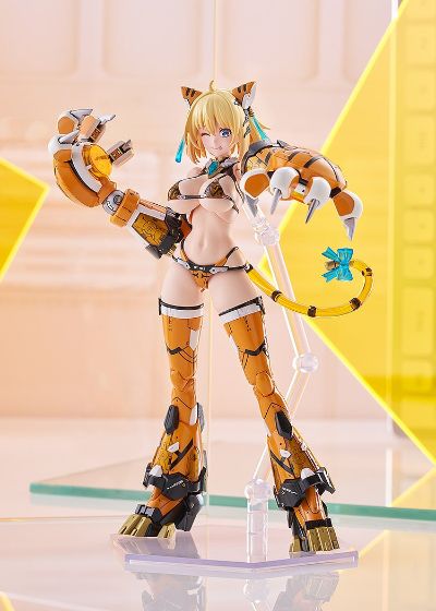 PLAMAX  BP-02 兔女郎服装计划 索菲亚· F· 希琳 老虎装甲