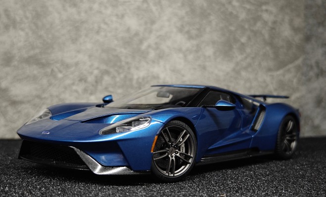 1/18 福特 GT 2017 白色