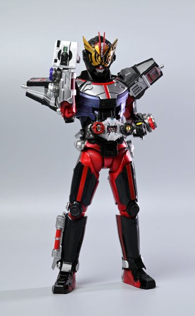 S.H.Figuarts 假面骑士时王 假面骑士盖茨 幻梦装甲