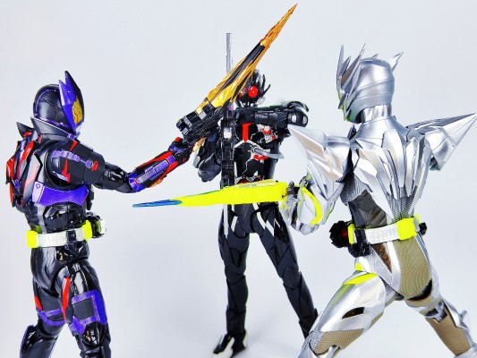 S.H.Figuarts  假面骑士灭 亚克毒蝎 大结局决战武器套装