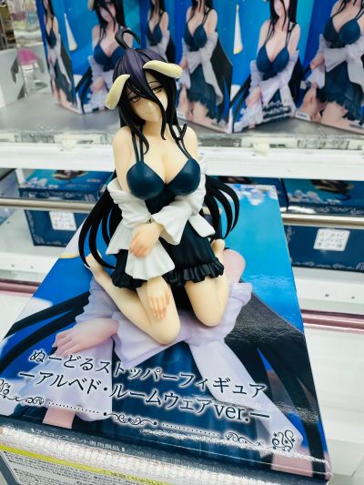 OVERLORD 压泡面人偶-雅儿贝德·居家服款-