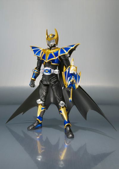 S.H.Figuarts  假面骑士夜骑生存形态