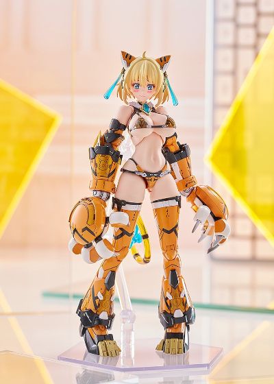 PLAMAX  BP-02 兔女郎服装计划 索菲亚· F· 希琳 老虎装甲