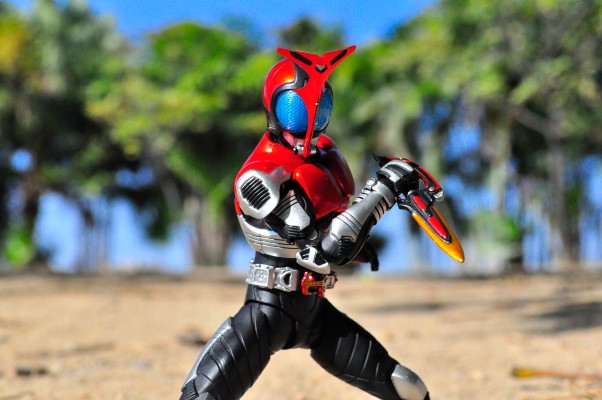 S.H.Figuarts 假面骑士：甲斗王 甲斗王强化机车/骑士摩托