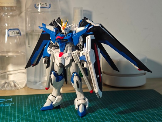 HG 1/144  亚诺克塔魔灵高达（暂译）