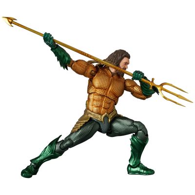 MAFEX 编号267 海王（金绿战衣）