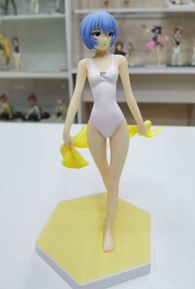BEACH QUEENS EVA破 绫波丽 