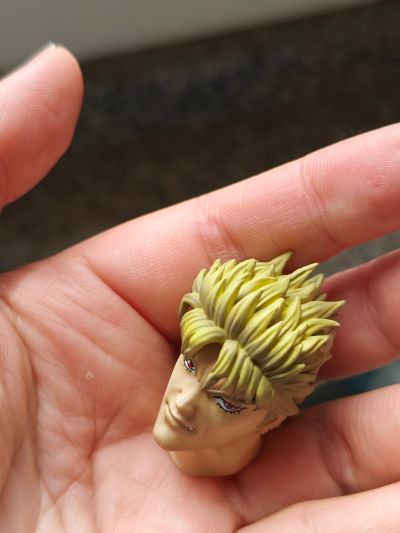 FIGURE MUSEUM JOJO的奇妙冒险 第一部 幻影血脉 乔纳森 和 迪奥