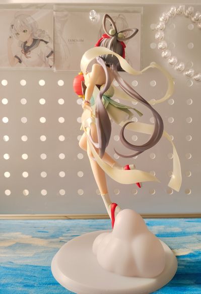 洛天依 霓裳步月