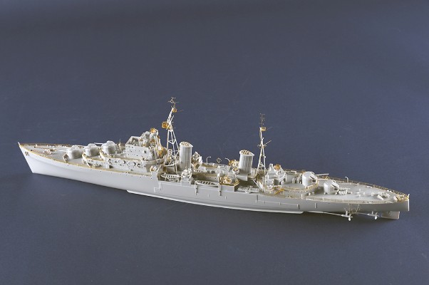 编号：05367 1/350 世界战舰系列 英国皇家海军亚尔古英雄号巡洋舰