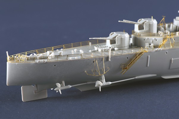 编号：05367 1/350 世界战舰系列 英国皇家海军亚尔古英雄号巡洋舰