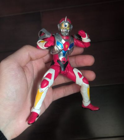 S.H.Figuarts（真骨雕制法） 古立特