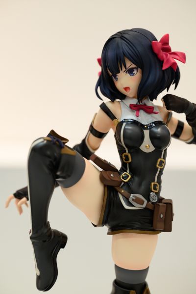 叹气的亡灵想隐退 蒂诺·薛德