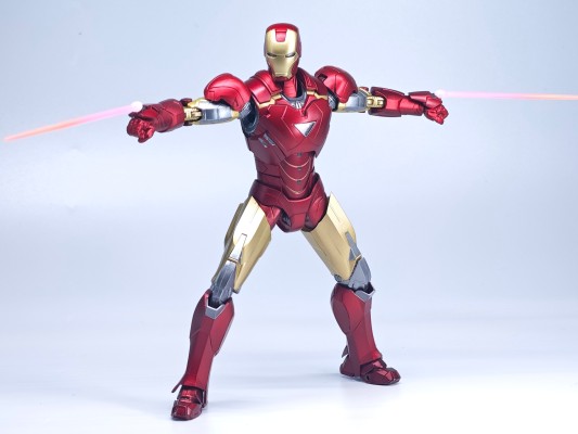 S.H.Figuarts 钢铁侠 Mk6 -《BATTLE DAMAGE》 EDITION-（复仇者联盟）