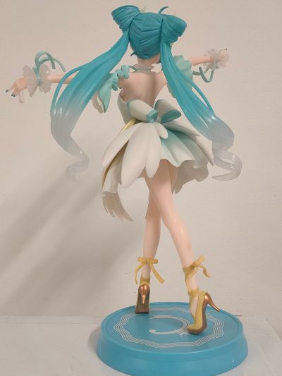 初音未来 BPEV 经典歌舞-天鹅湖-珍藏人偶
