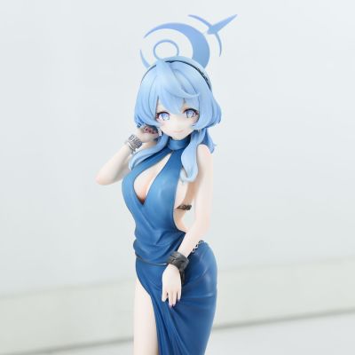 蔚蓝档案 天雨亚子（礼服）