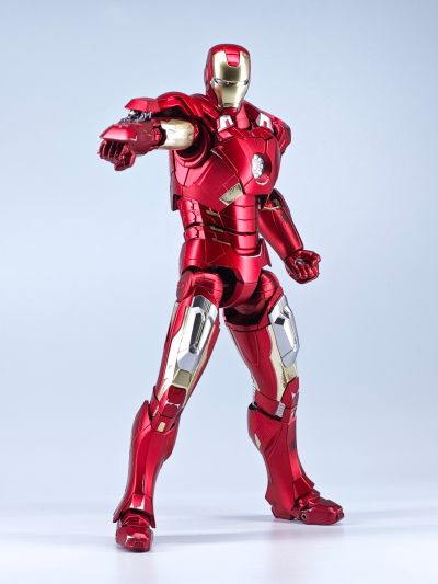 S.H.Figuarts 复仇者联盟 钢铁侠 Mark VII 《Avengers Assemble》 Edition