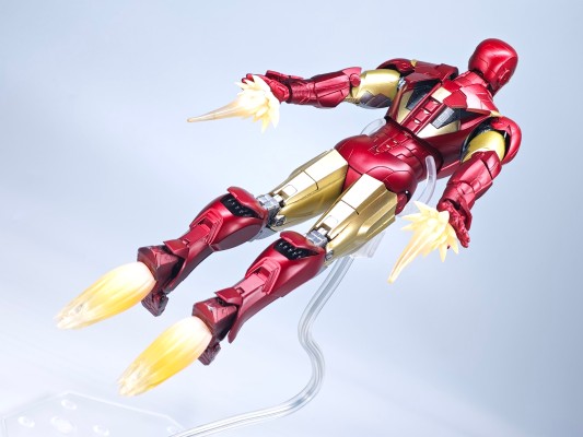S.H.Figuarts 钢铁侠 Mk6 -《BATTLE DAMAGE》 EDITION-（复仇者联盟）