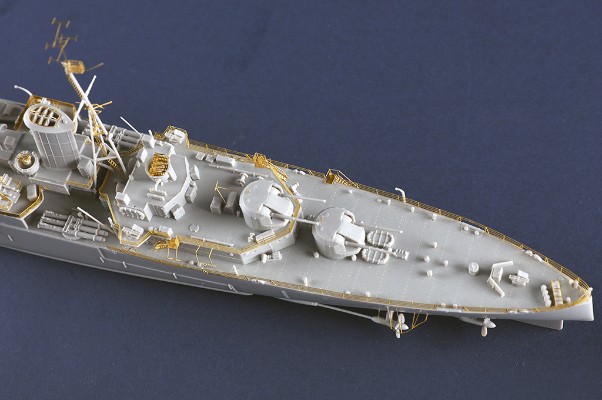 编号：05367 1/350 世界战舰系列 英国皇家海军亚尔古英雄号巡洋舰