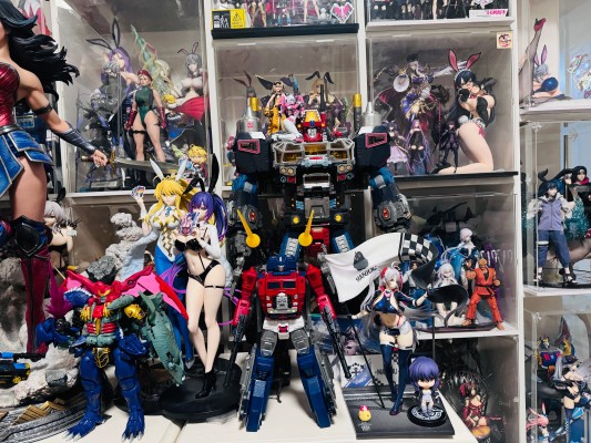 变形金刚大师级 合体系列 MPG-09 超级仁莱