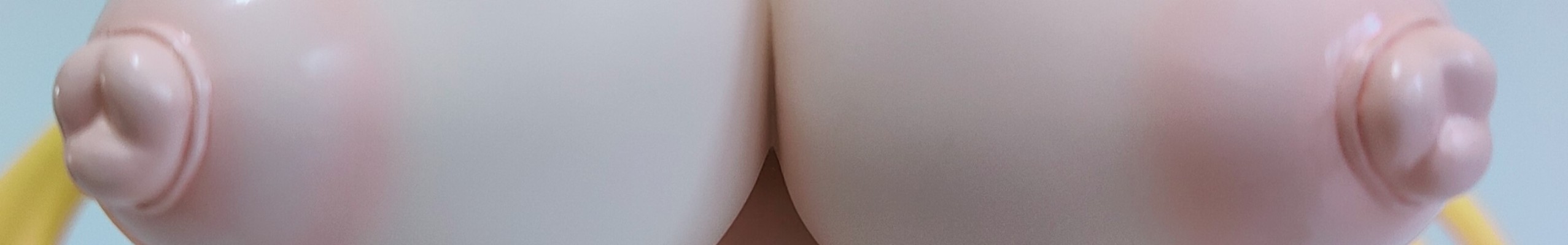 🪐 万 乳 引 力 🪐