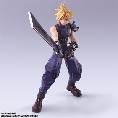 最终幻想7 BRING ARTS 克劳德·斯特莱夫 破甲大剑版