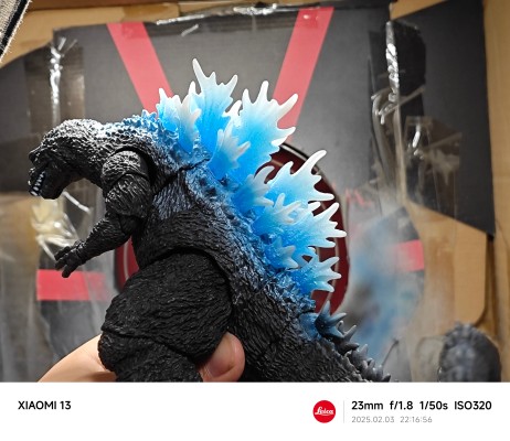 S.H.MonsterArts 哥斯拉：大怪兽总攻击 哥斯拉 （2001）放射热线版