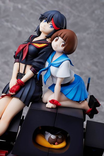 斩服少女 缠流子 与 满舰饰真子