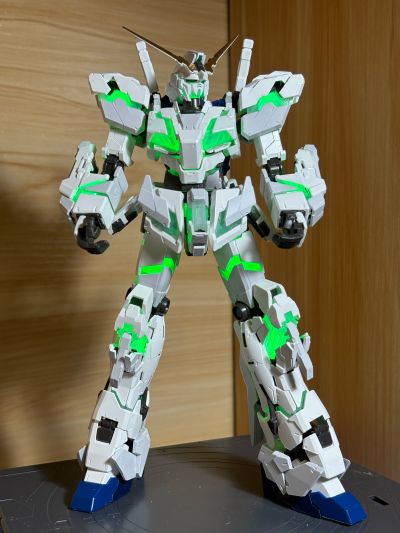 RG 1/144  高达基地专属商品 RX-0 独角兽高达（毁灭模式）TWC版（发光固态塑像）
