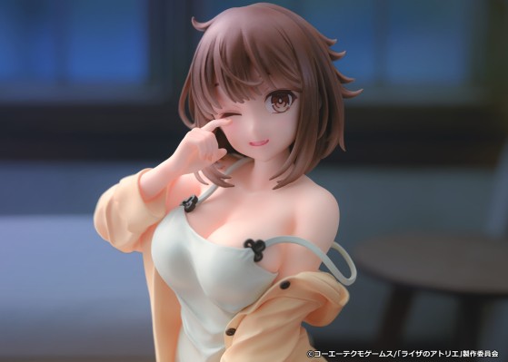 莱莎的炼金工房:常暗女王与秘密藏身处 莱莎琳・斯托特 睡衣版