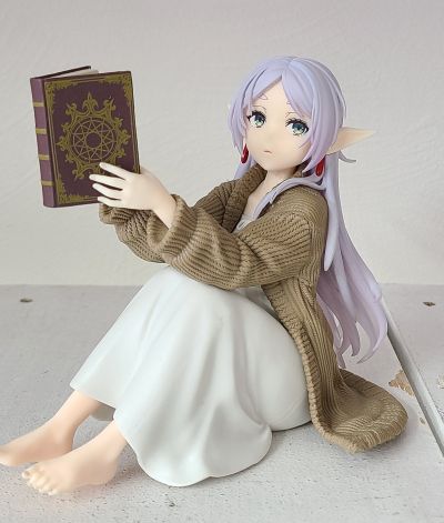 葬送的芙莉莲 可爱桌摆人偶 芙莉莲~居家服造型~