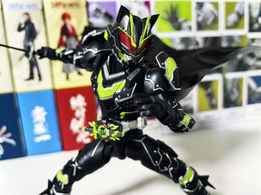 S.H.Figuarts（真骨雕制法） 假面骑士空我 惊异全能形态 真骨雕制法10周年纪念版