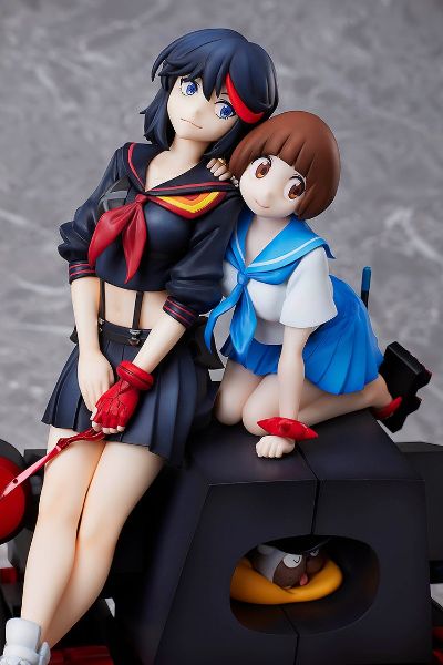斩服少女 缠流子 与 满舰饰真子