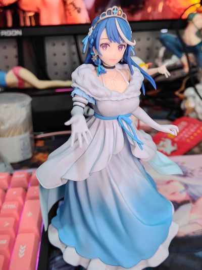 身为VTuber的我因为忘记关台而成了传说动画版 Desktop×Decorate Collections“心音淡雪”