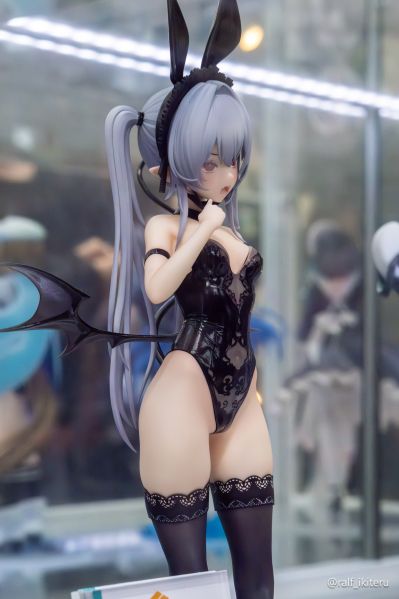 小恶魔凡亚