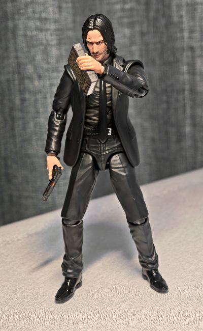 MAFEX 编号233 疾速追杀3 约翰·维克