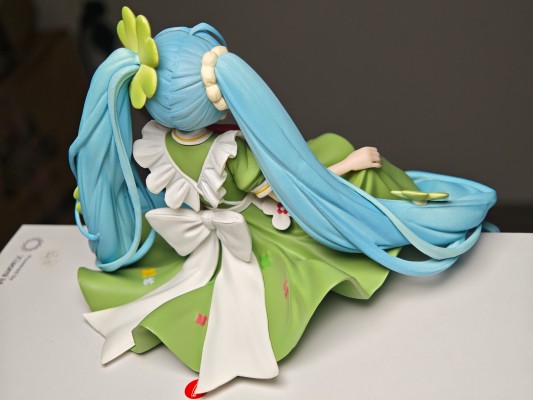 初音未来 压泡面人偶 花仙子系列—幸运草仙子—