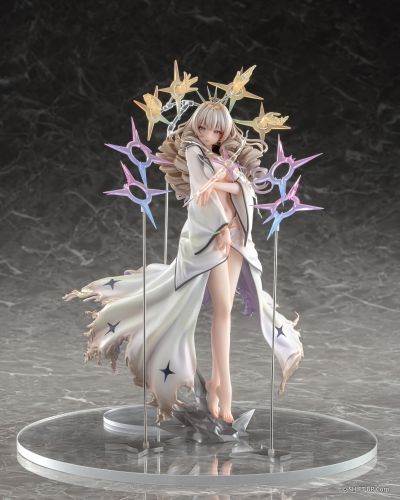 胜利女神：新的希望 皇冠 皇帝的新衣