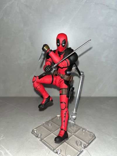 S.H.Figuarts 死侍（死侍与金刚狼）