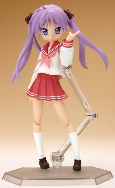 figma#013 幸运星 动画版 柊镜 冬季校服