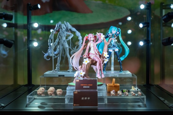 布鲁可积木人奇迹版 初音未来系列新品