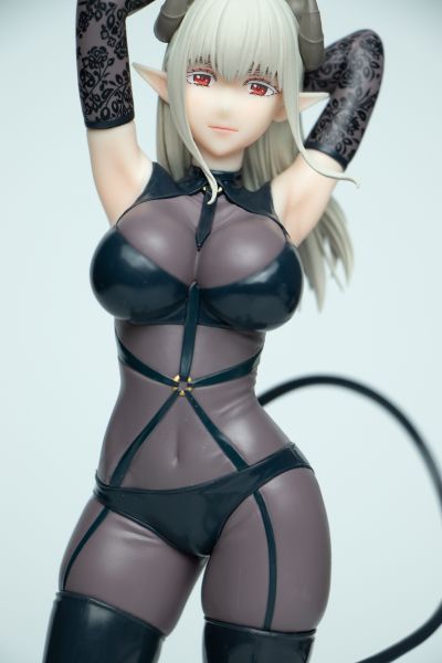 独特魅力 2.5次元的诱惑 拉丝塔洛忒 梦幻服装造型