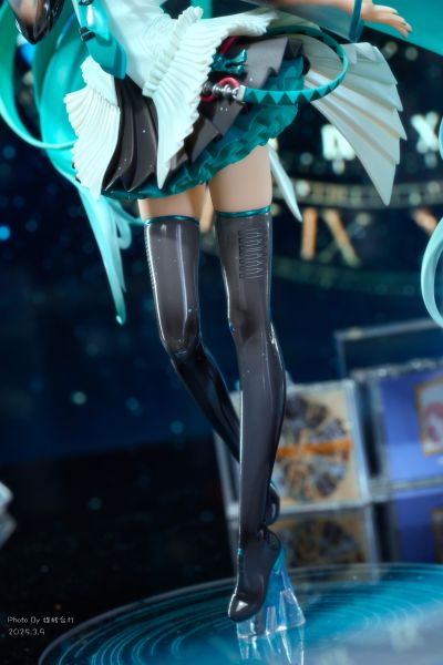 【2025.3.9】初音未来 16周年纪念款
