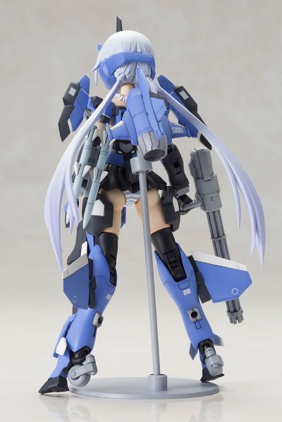 机甲少女 短剑