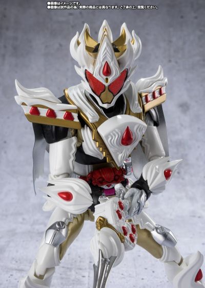 S.H.Figuarts 假面骑士加布 蛋糕王形态