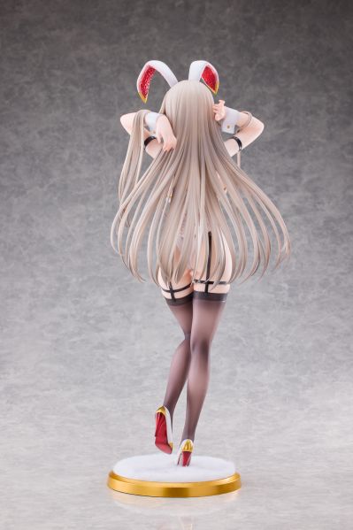 白色兔女郎姐姐
