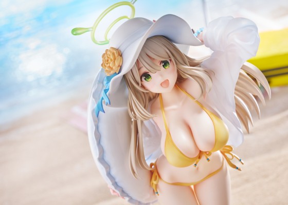 蔚蓝档案 十六夜野乃美（泳装）